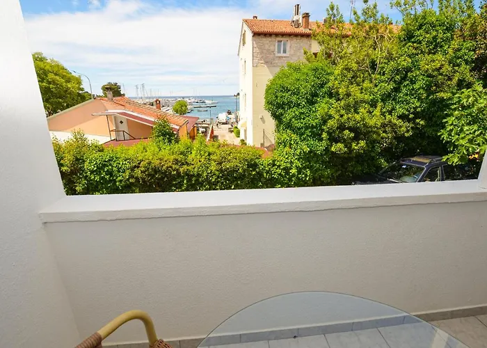 Διαμέρισμα Iris *